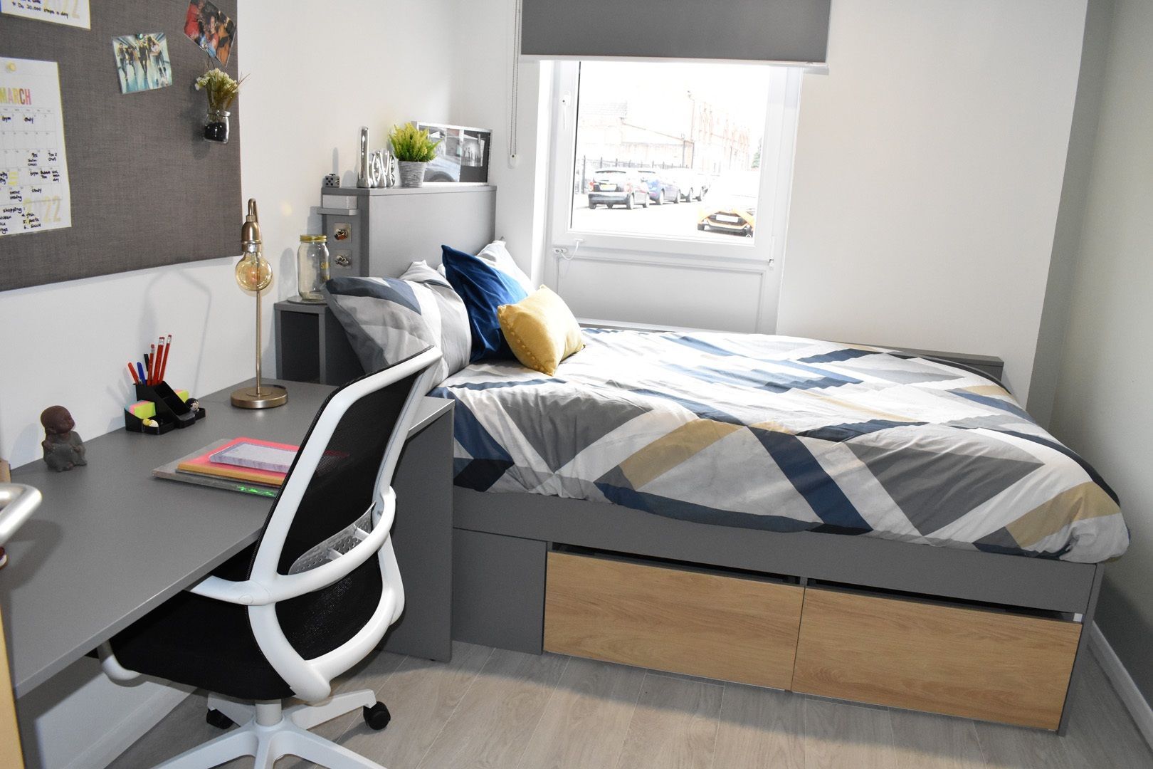 6 Bed Apartment (shared)